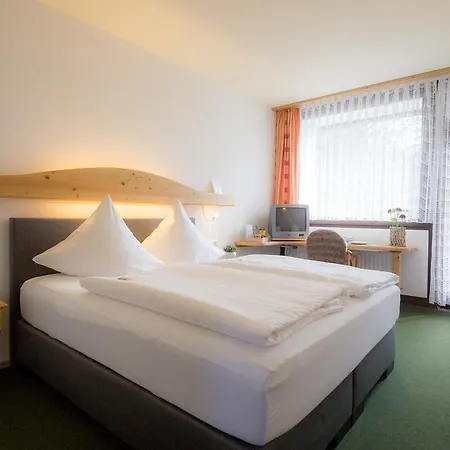 Hotel Am Lingelbach Knüllwald