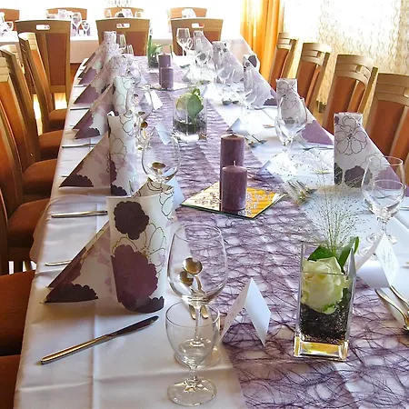 Am Lingelbach فندق Knüllwald